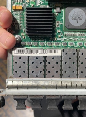 【CR53E8GF0】FPIC-8xGE接口卡,带光模块