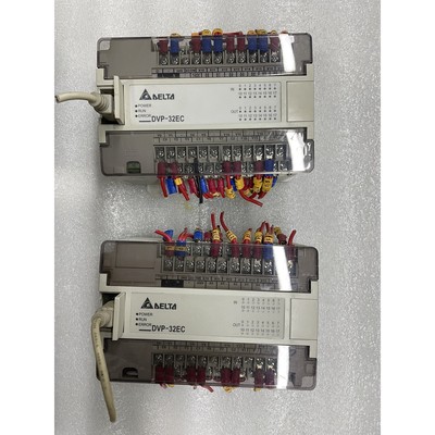 二手贝加莱屏4P3040.01-490  正下方铝壳少许弯曲