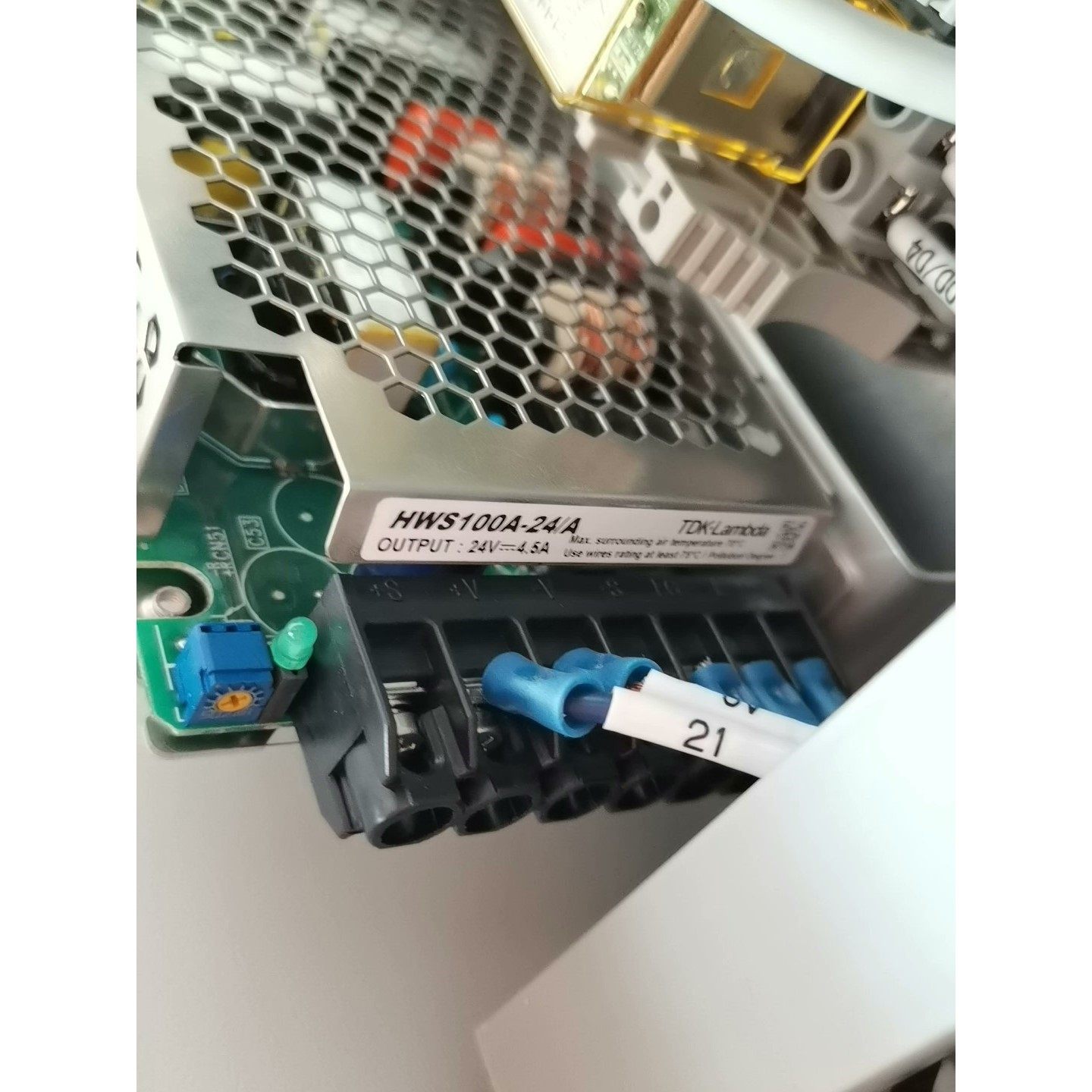 Lambda兰姆达HWS100A-24/A电源模块24v