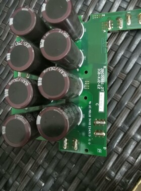 2B030851-2T日立变频器电容板测试包好