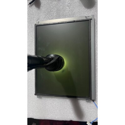 AA121XH03拆机,功能包好,有点轻压伤