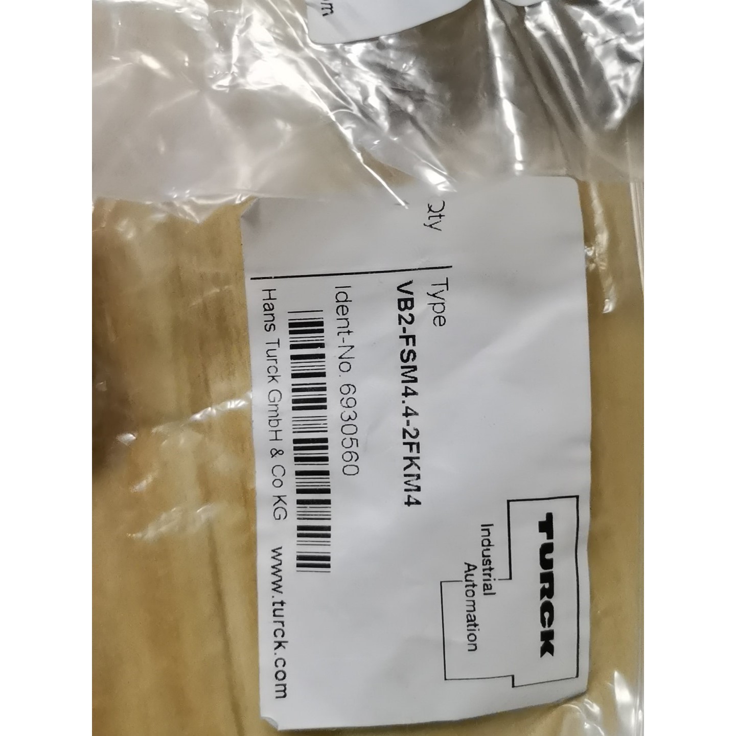 全新原装图尔克TURCK Y型分路连接器,型号VB2-FSM