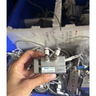 气缸TCL16X10S,三轴气缸,成色漂亮,功能完好.
