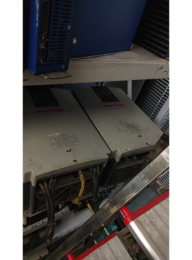 LS变频器SV185IP5A-4NO,15KW功率,输入电压