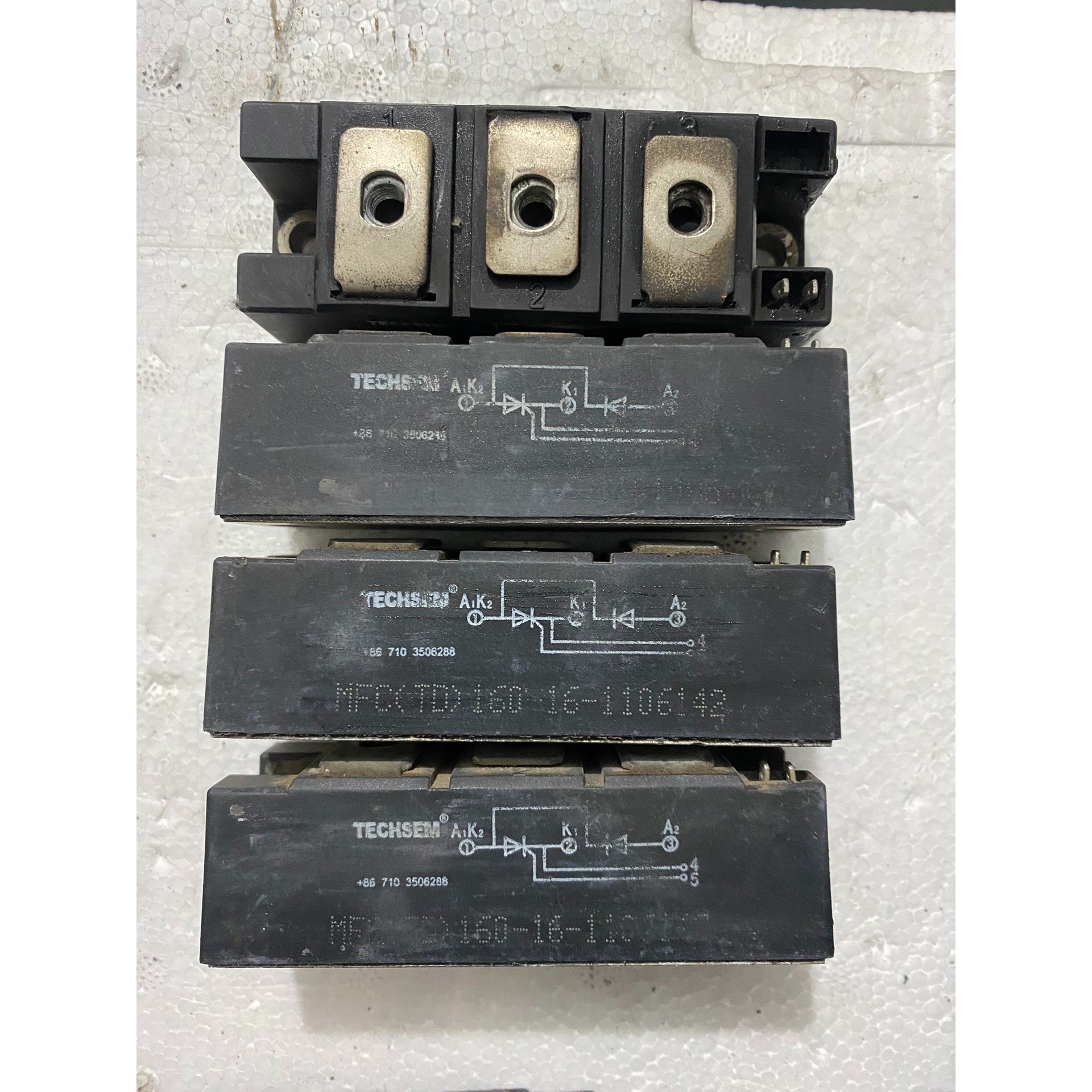 显控PLC  FGRB-C8X8T-2/2,拆机功能包好,漂