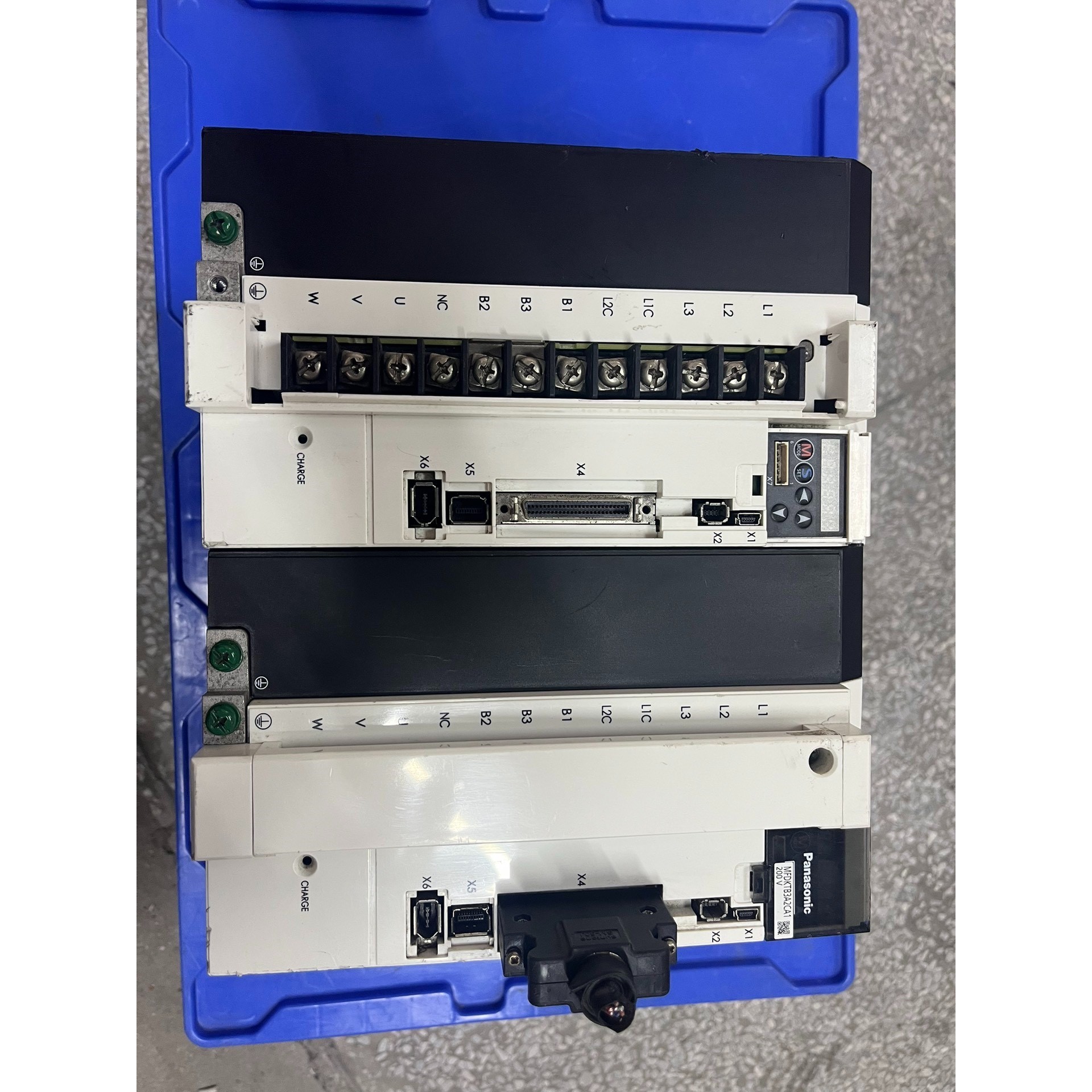 伺服驱动:MFDKTB3A2CA1    5.0kW