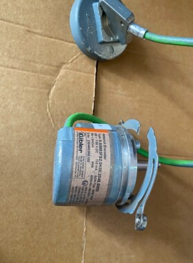 8.S5883FS2.0k00.2048.S002编码器AK