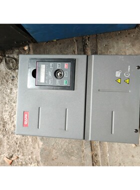 吉泰科变频器JS500T022GB,功率22kw,380V,