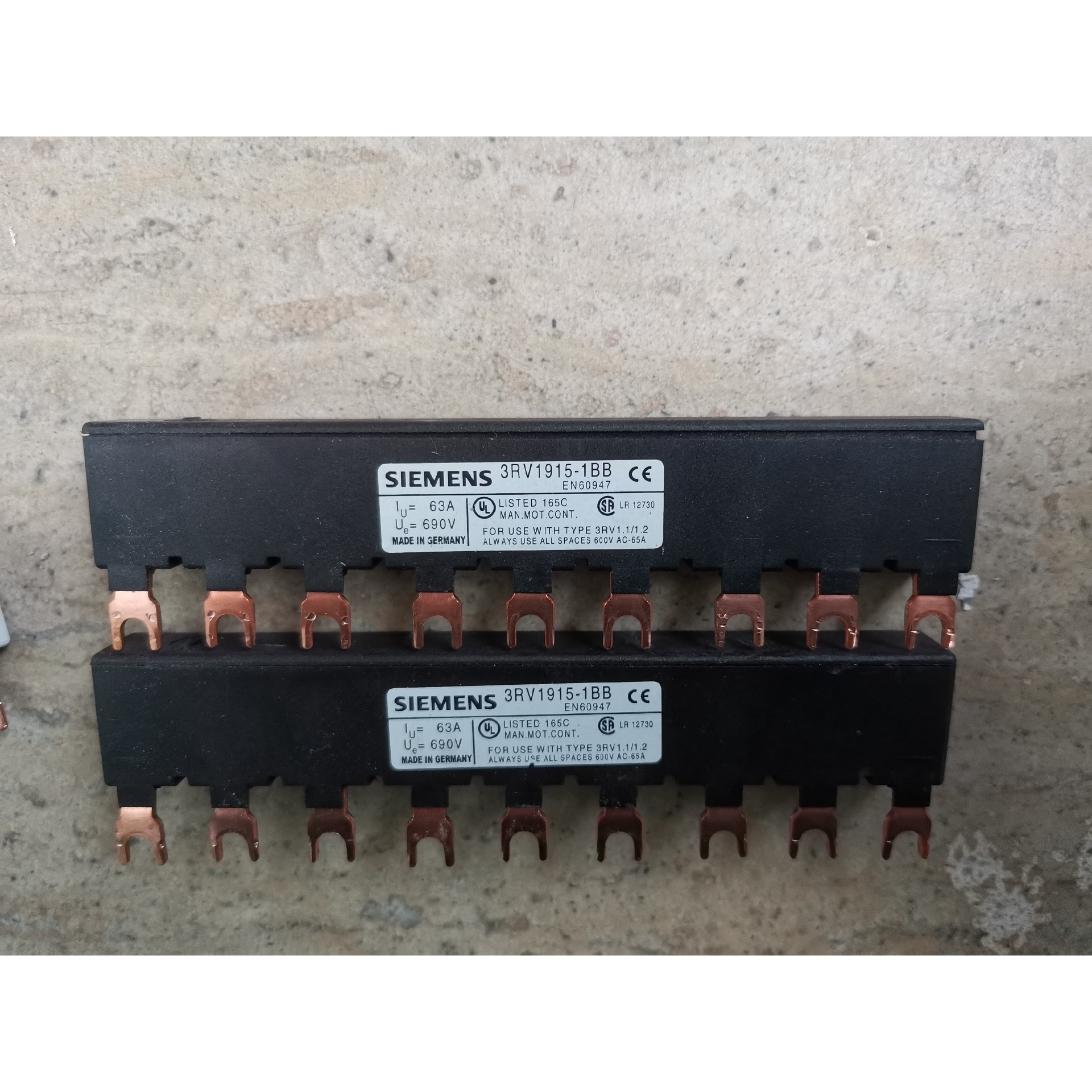 断路器线排断路器三相母线排3RV1915-1BB