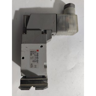 日本制造 电磁阀VP342R 02A 5DZ1