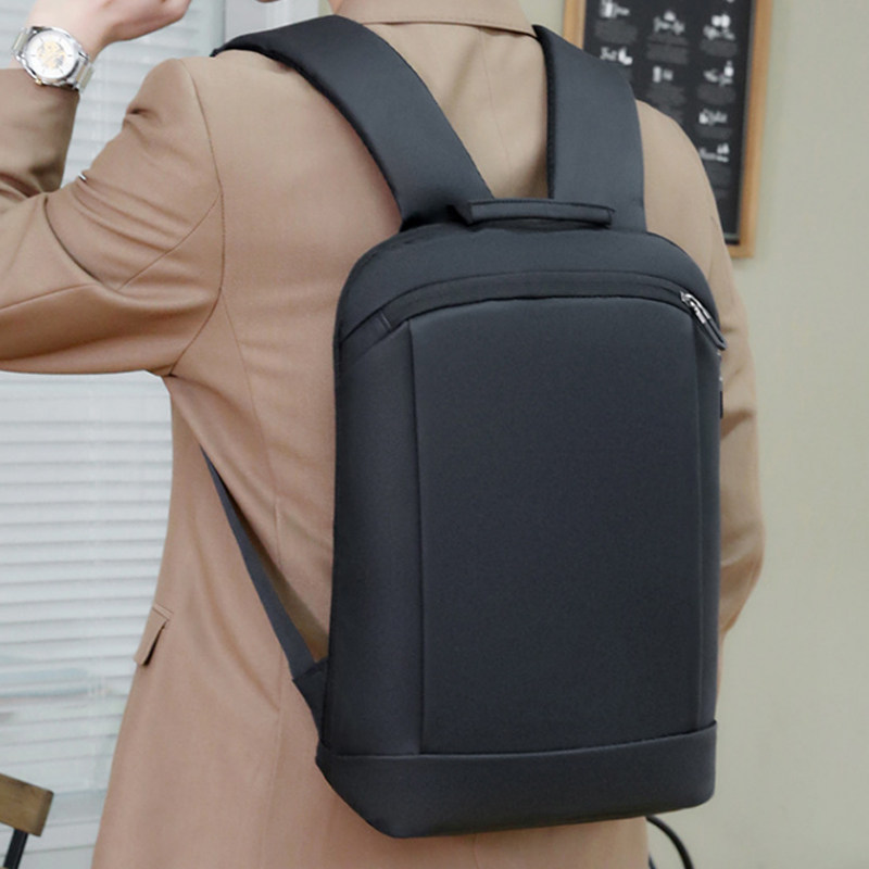 高质感薄款通勤笔记本电脑包男士双肩公文包男青年便携商务休闲包