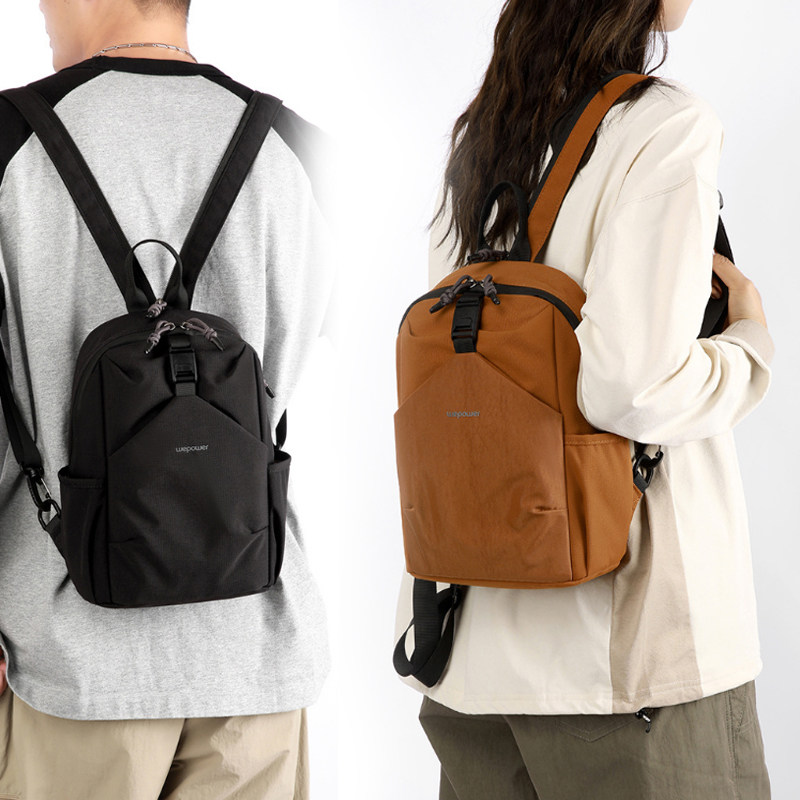 高质感小背包男女磁吸扣运动骑行胸包斜挎包旅游通勤小号双肩小包