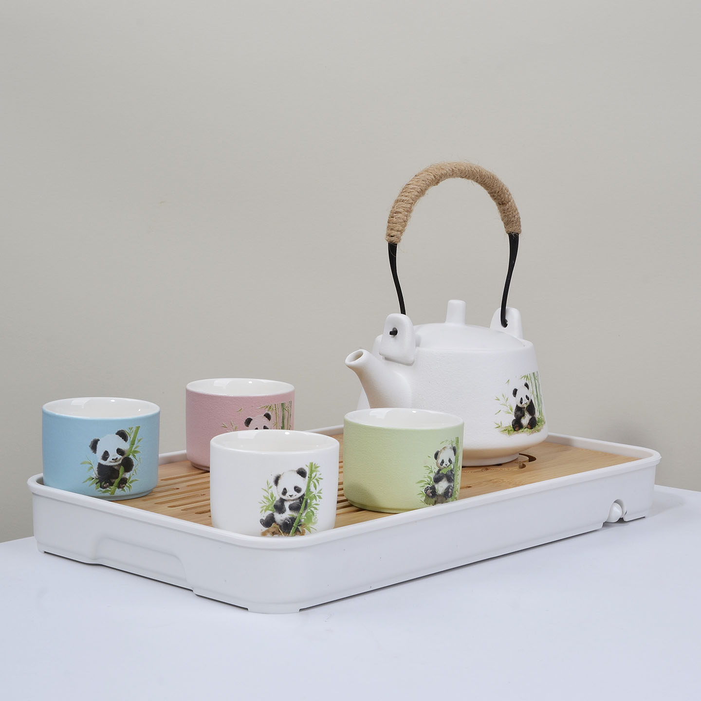 熊猫图案陶瓷功夫茶具套装套防烫提梁茶壶四杯茶杯家用茶叶罐茶盘