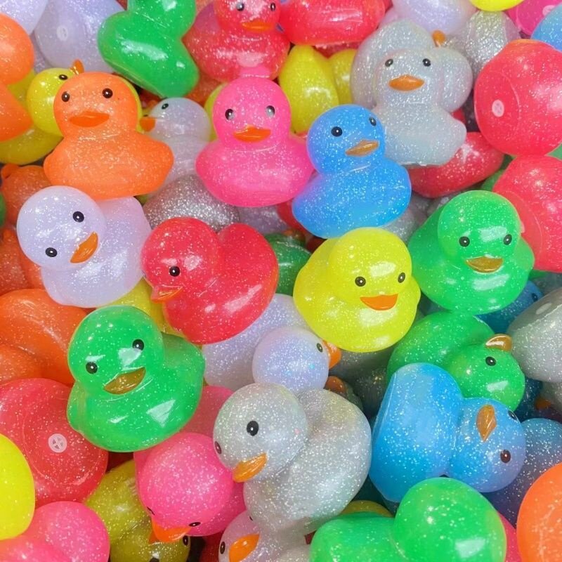 小果冻鸭lin里奶茶店小鸭子批发邻里手打柠檬茶礼品小黄鸭糖果色