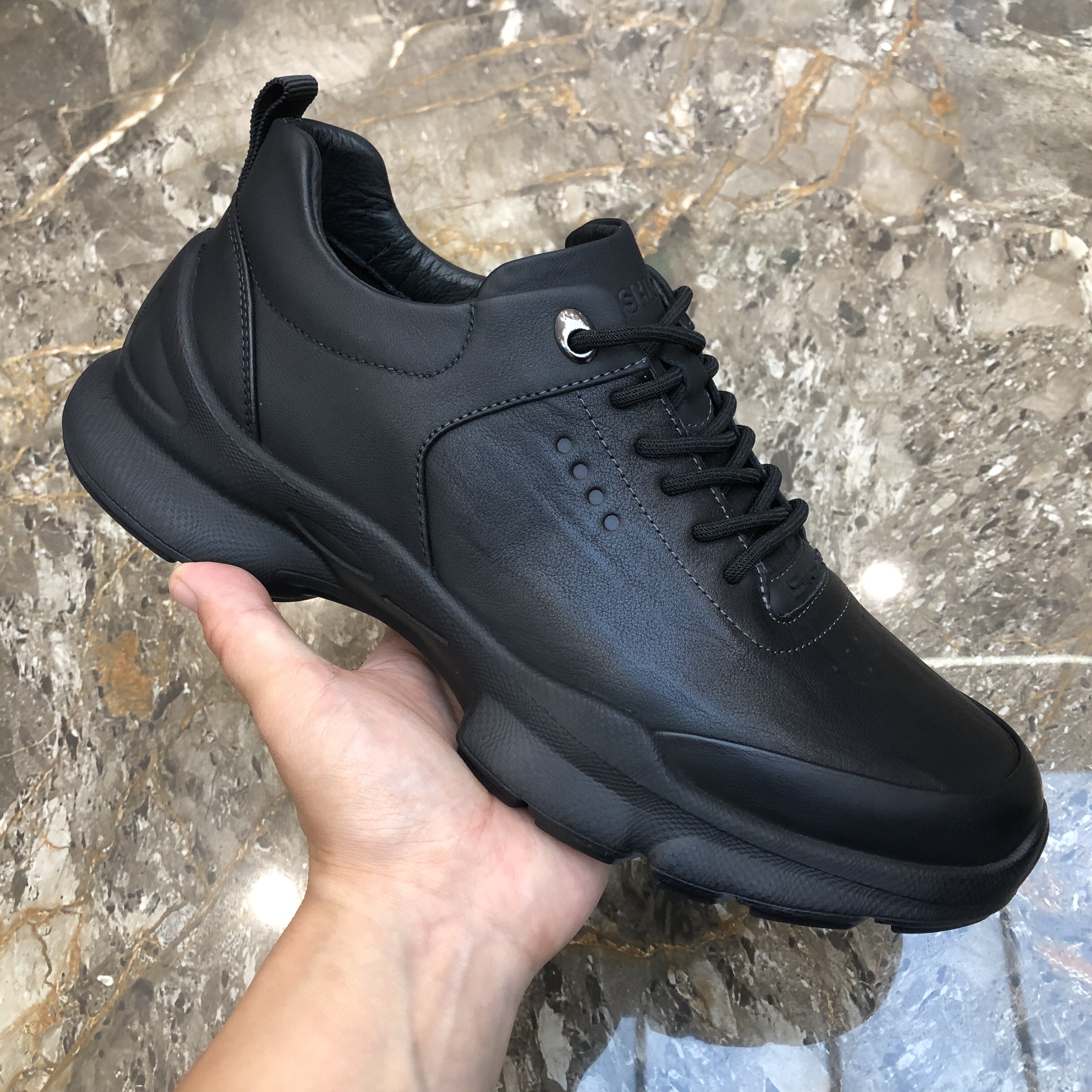 2025头层牛皮新款户外休闲鞋