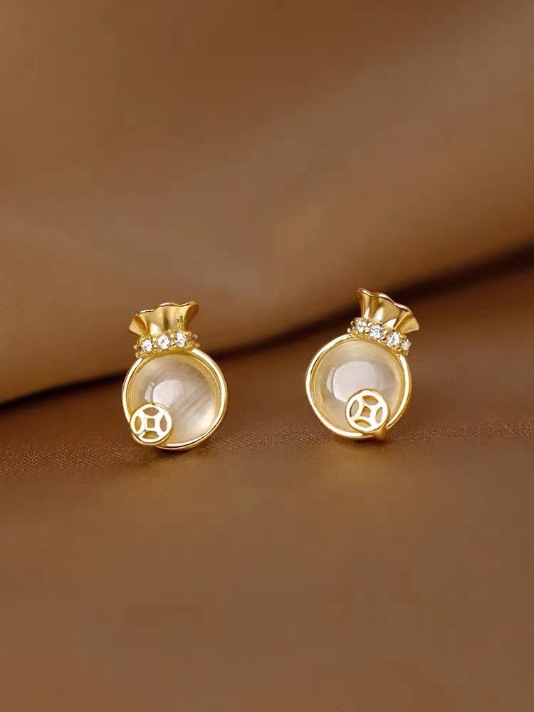 925纯银福袋耳钉女新年轻奢小众耳环2023新款爆款耳饰品,饰品/流行首饰/时尚饰品新,耳钉,淘宝优惠券,粉丝福利购,淘宝优惠卷