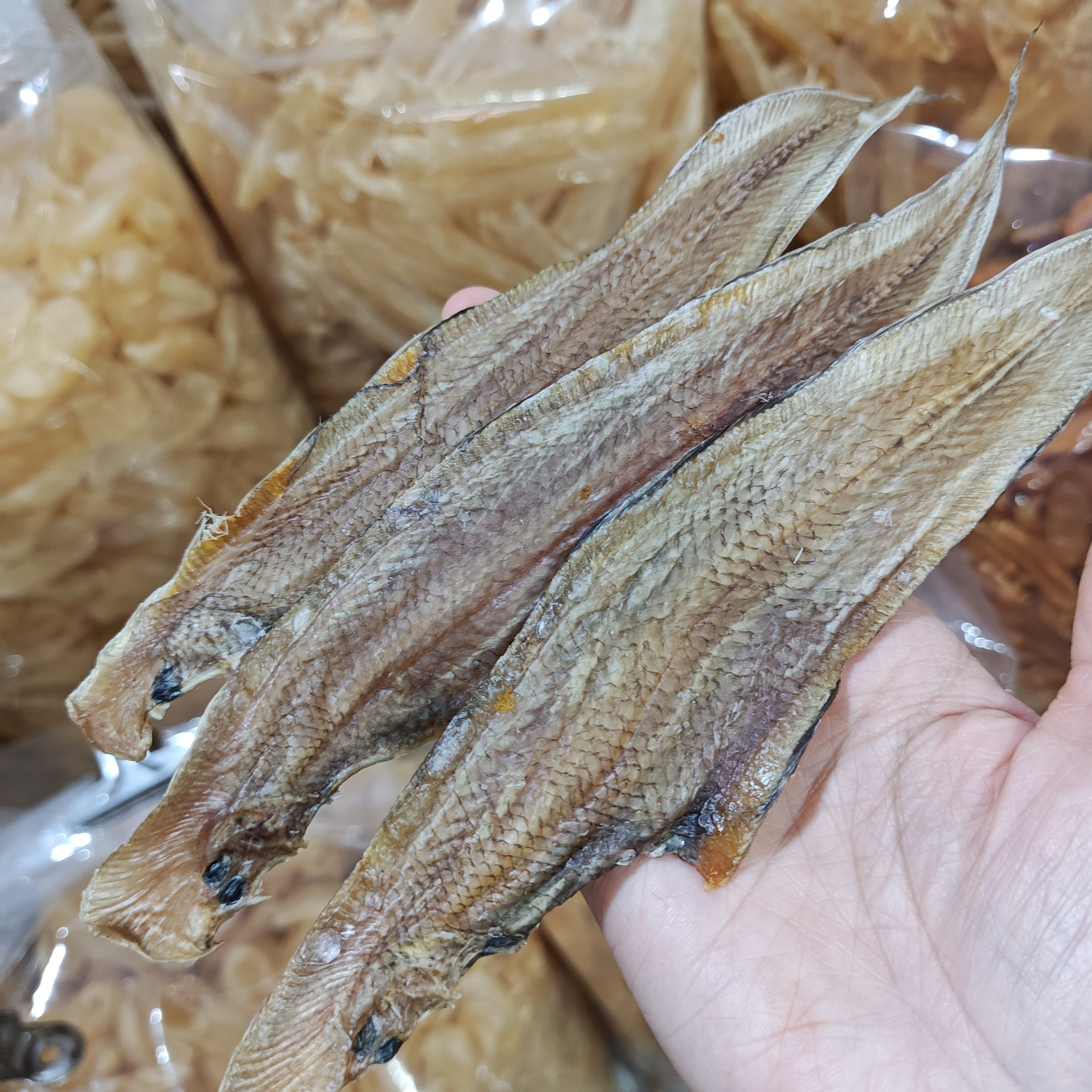 珠海特产淡晒深海龙利鱼干龙舌鱼干小鱼干海产干货
