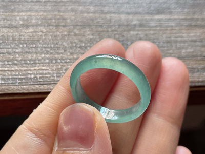 天然翡翠A货冰蓝绿指环，19号，18.7-4.8-2.5，2516