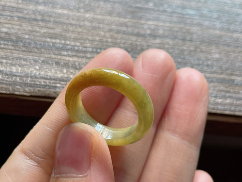 缅甸天然翡翠A货黄翡指环，13号圈口，16.5-5.5-3.5，编码2515