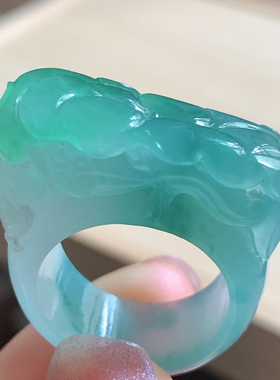 缅甸天然翡翠A货冰飘绿荷叶扳指，20号圈口，内径19mm，16.03g