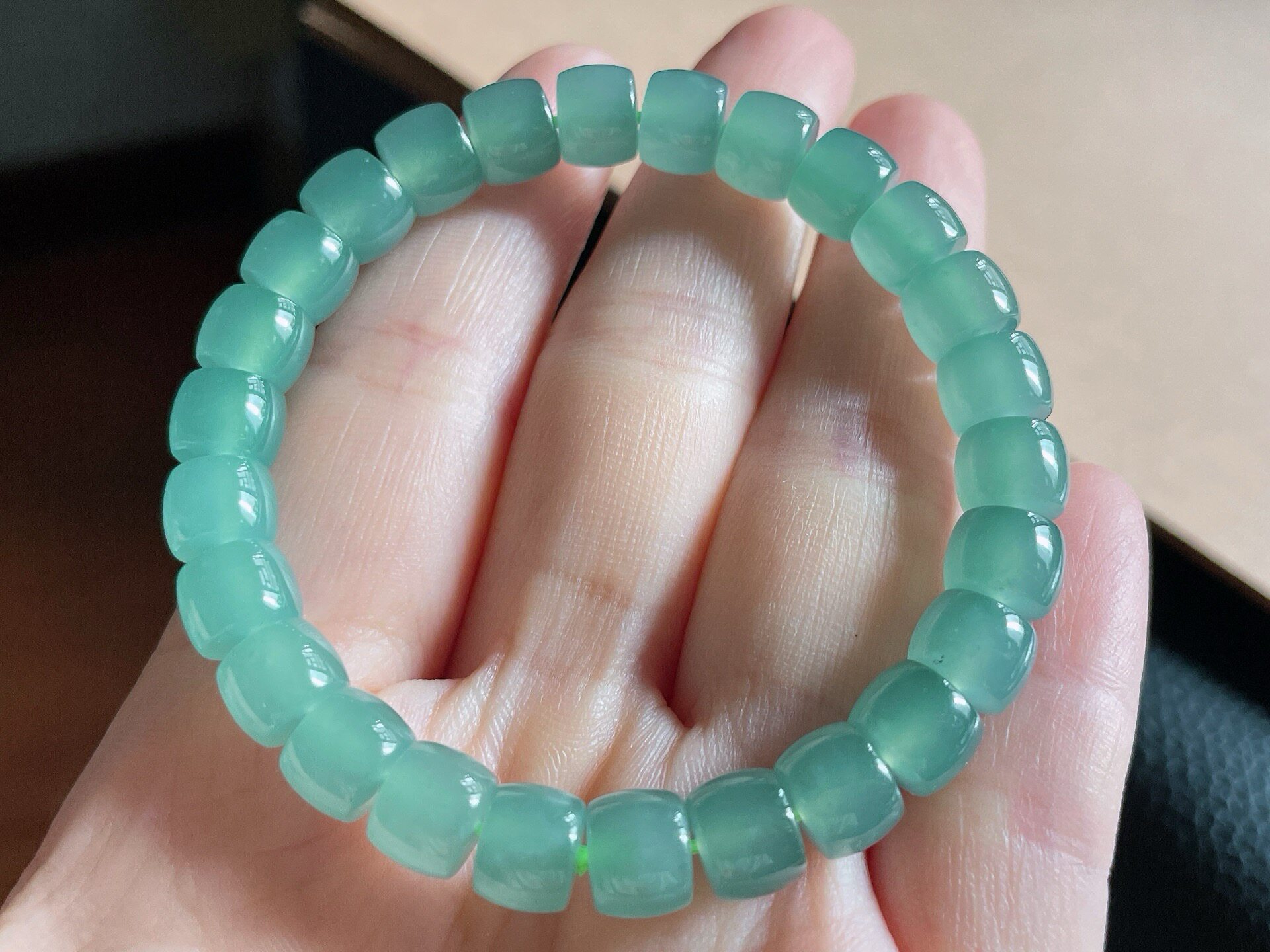 天然翡翠A货冰晴水直切手串卡7.8-6.0，共28颗，15-19手围可以戴