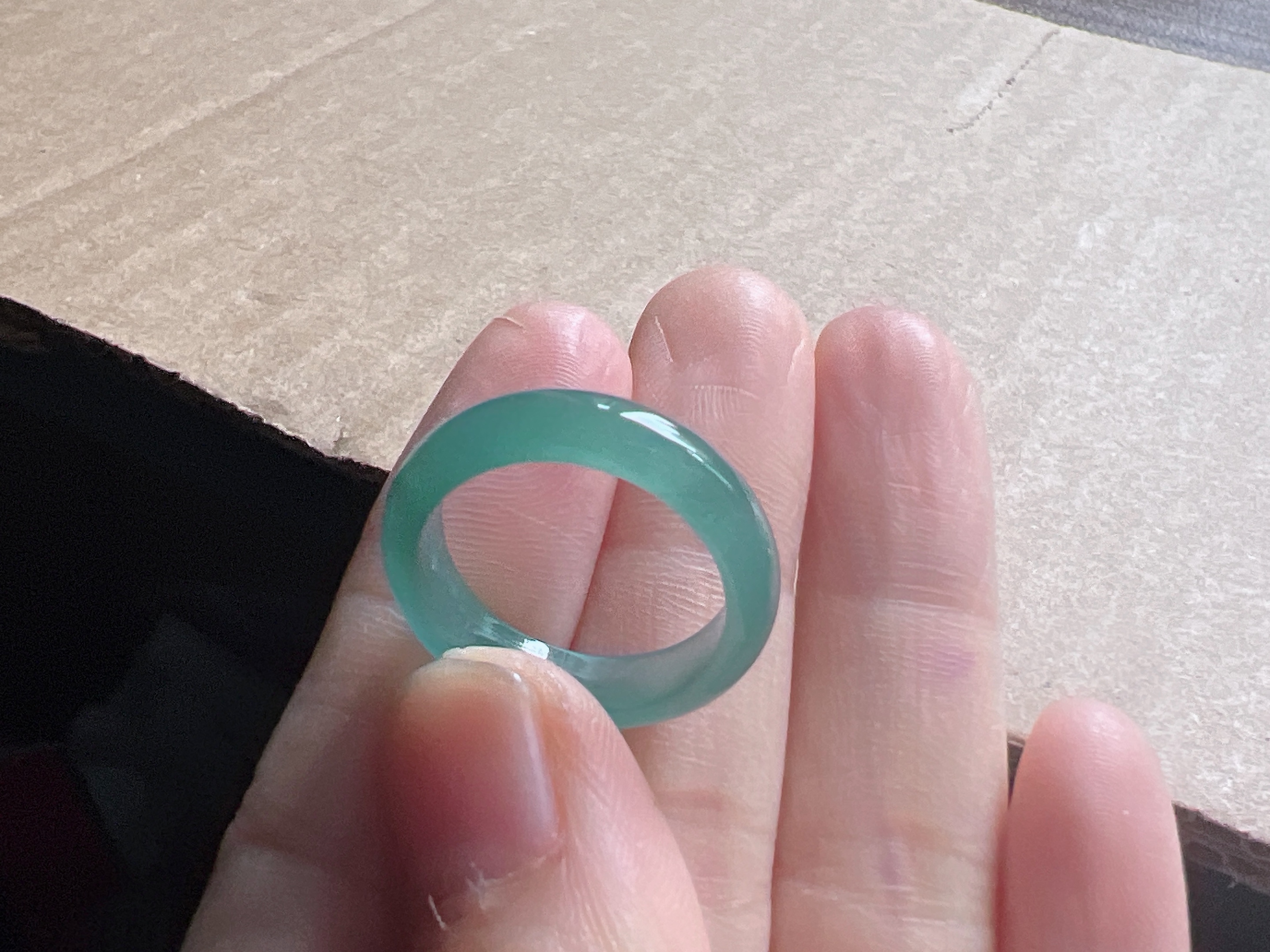 天然翡翠A货冰蓝翡翠玉指环，17-18号，18.1-5.4-2.7，种水好。