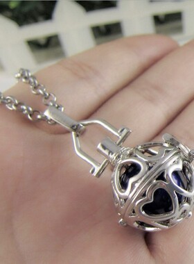 镂空精油可打开香水瓶挂件毛衣链