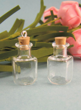 透明加厚方形精油小瓶子扩香吊坠