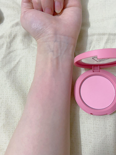 我真的无法形容它的好看 3ce单色腮红delectable膨胀收缩色橄榄皮