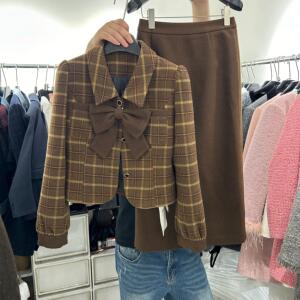 复古名媛风加厚羽绒小香风长裙套装女西装领蝴蝶结外套高端两件套