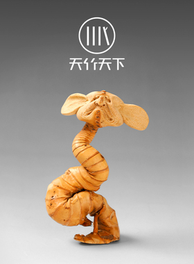 手工竹根雕崖柏异形人偶摆件