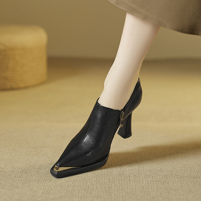 真皮防水台金属头小个子高跟2025秋季新款尖头粗跟百搭深口单鞋女