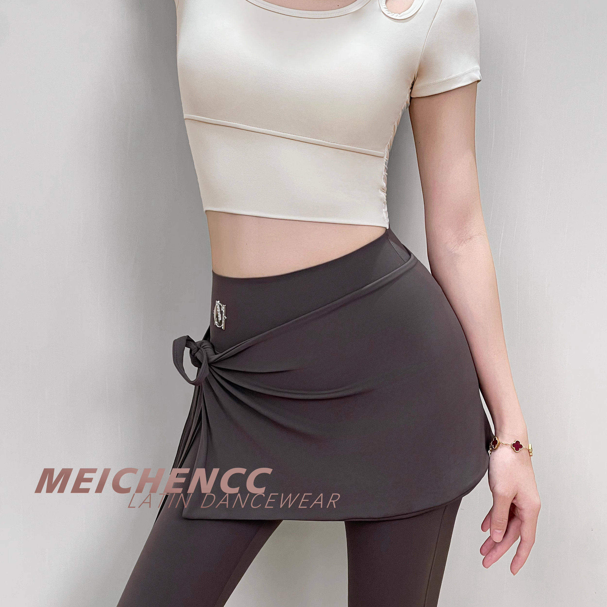 美辰成人拉丁舞服高腰收腹微喇裤露背短袖套装日常舞蹈分体练功服