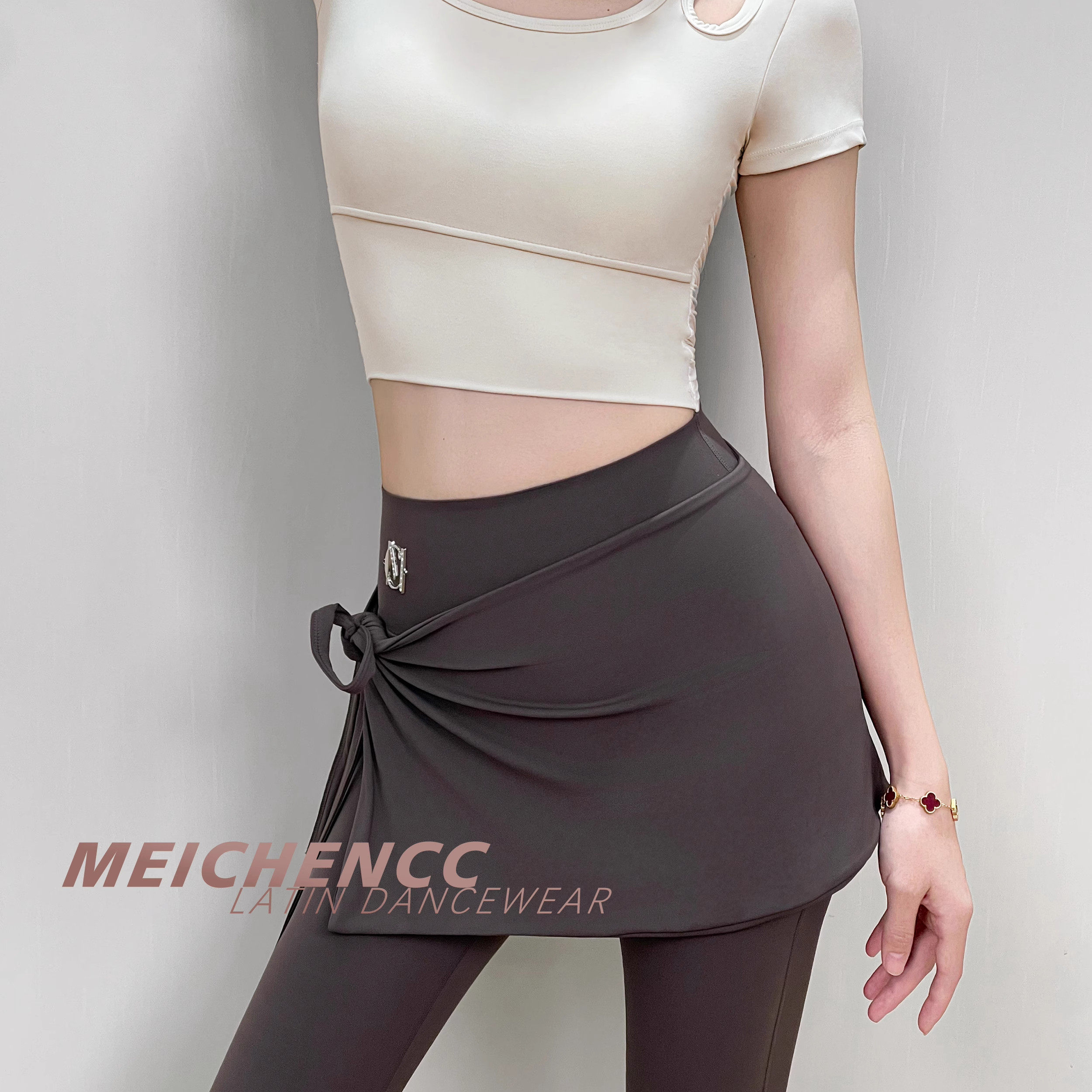 美辰成人拉丁舞服高腰收腹微喇裤露背短袖套装日常舞蹈分体练功服