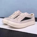 Small Triangle Gray Suede