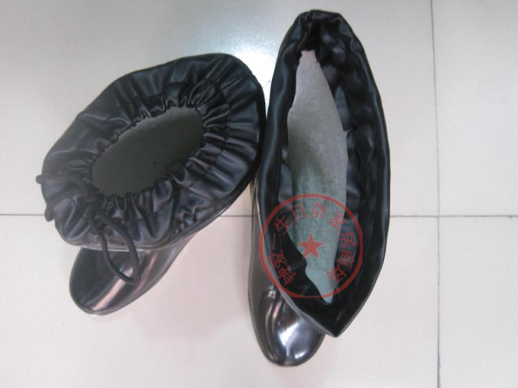 Chaussures en caoutchouc - Ref 942035 Image 3