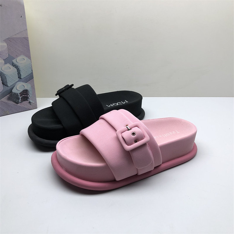 专柜撤柜时尚软底沙滩凉鞋女厚底松糕糖果色一字拖鞋女休闲外穿