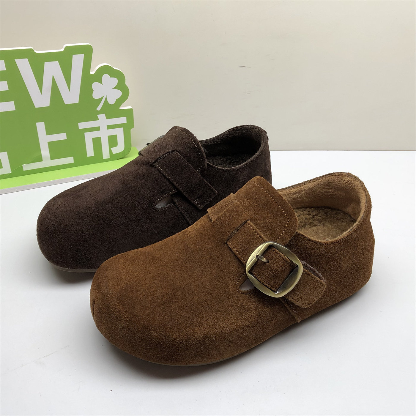 专柜撤柜真皮女鞋休闲风磨砂皮勃肯鞋女搭扣圆头加绒保暖一脚蹬