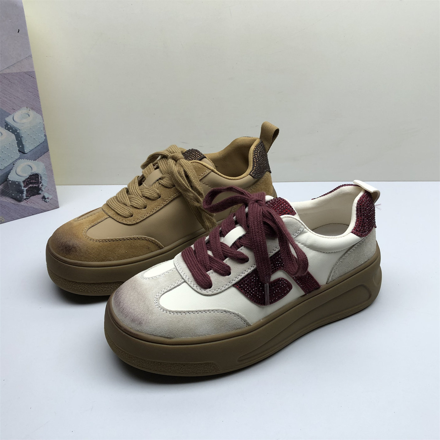 专柜撤柜真皮女鞋秋冬新款拼色超火休闲板鞋厚底防滑舒适德训鞋女,女鞋,时尚休闲鞋,淘宝优惠券,粉丝福利购,淘宝优惠卷