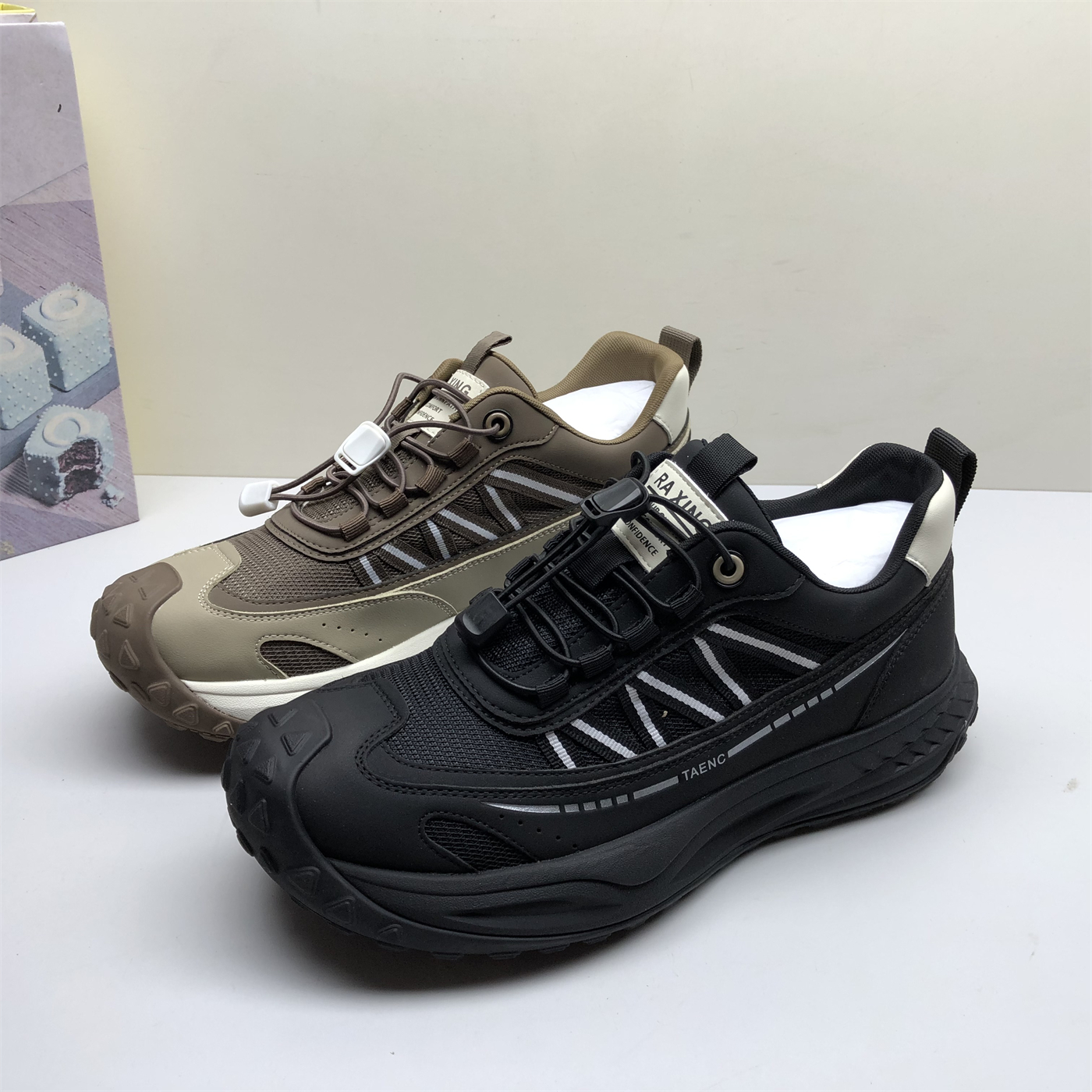 专柜撤柜真皮男鞋春秋新款网纱透气登山鞋男士轻便百搭休闲运动鞋