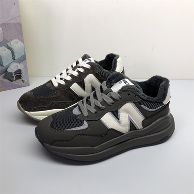 加棉休闲阿甘鞋女超轻底保暖