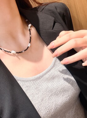2026新款s925纯银刻面天然黑尖晶天然淡水珍珠项链女高级感锁骨链