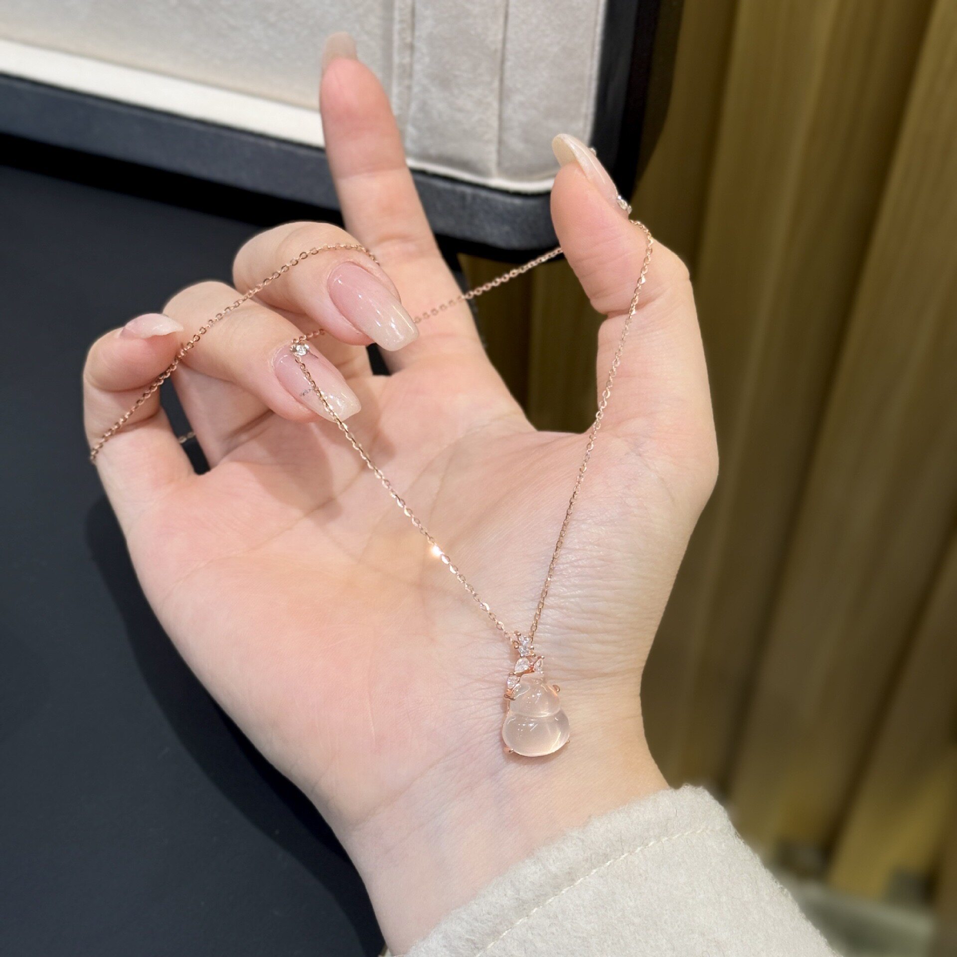 26新款新中式s925纯银天然粉晶吊坠闪钻葫芦项链女气质福禄锁骨链