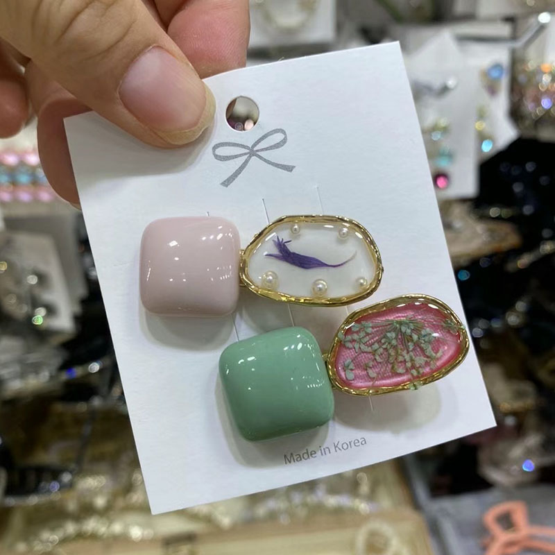 方块侧边夹不规则圆形鸭嘴夹