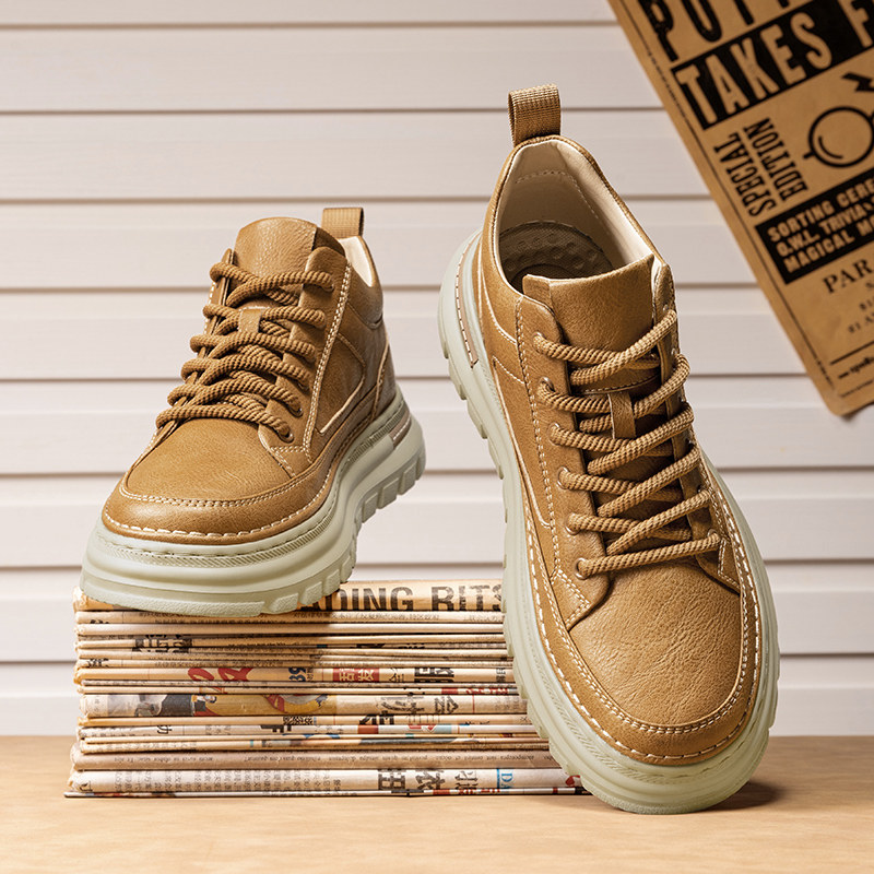 男士靴子马丁靴男款2025新款高级感英伦风中帮棉鞋加绒加厚高帮鞋