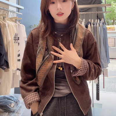 仓美美女装-带丝巾拉链麂皮绒短外套（卡码推荐拍大！）