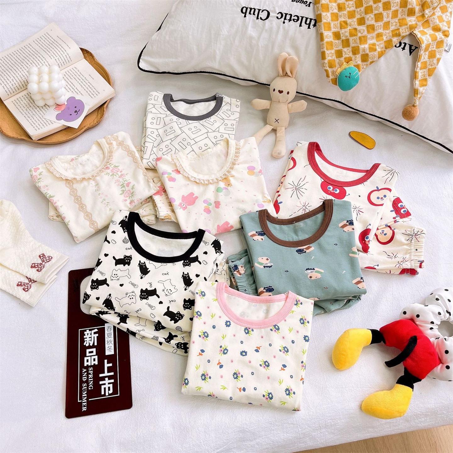 中大童棉质家居服套装2025春秋季新款卡通休闲保暖秋衣秋裤两件套,童装/婴儿装/亲子装,家居服套装,淘宝优惠券,粉丝福利购,淘宝优惠卷