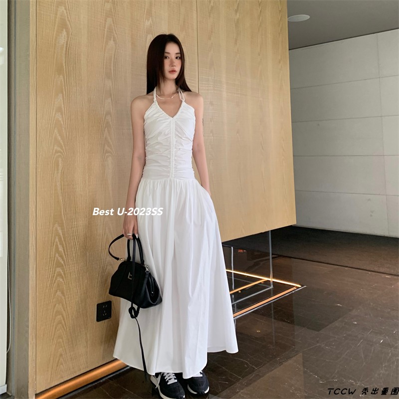 设计感抽绳皱褶吊带裙