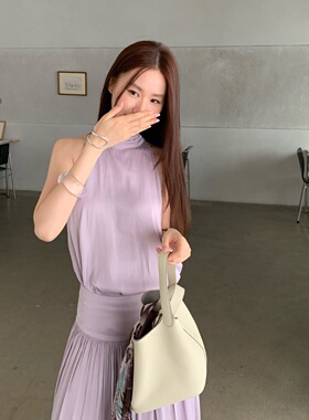 TCCW法式优雅挂脖背心女夏季新款气质轻熟风无袖上衣显瘦时尚小衫
