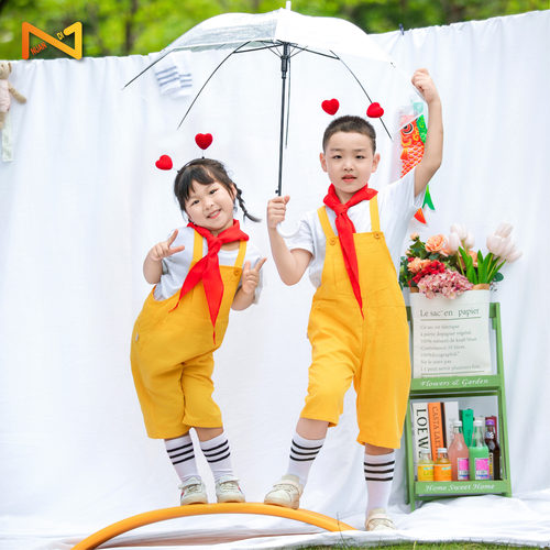 舞蹈服诗朗诵表演服红歌